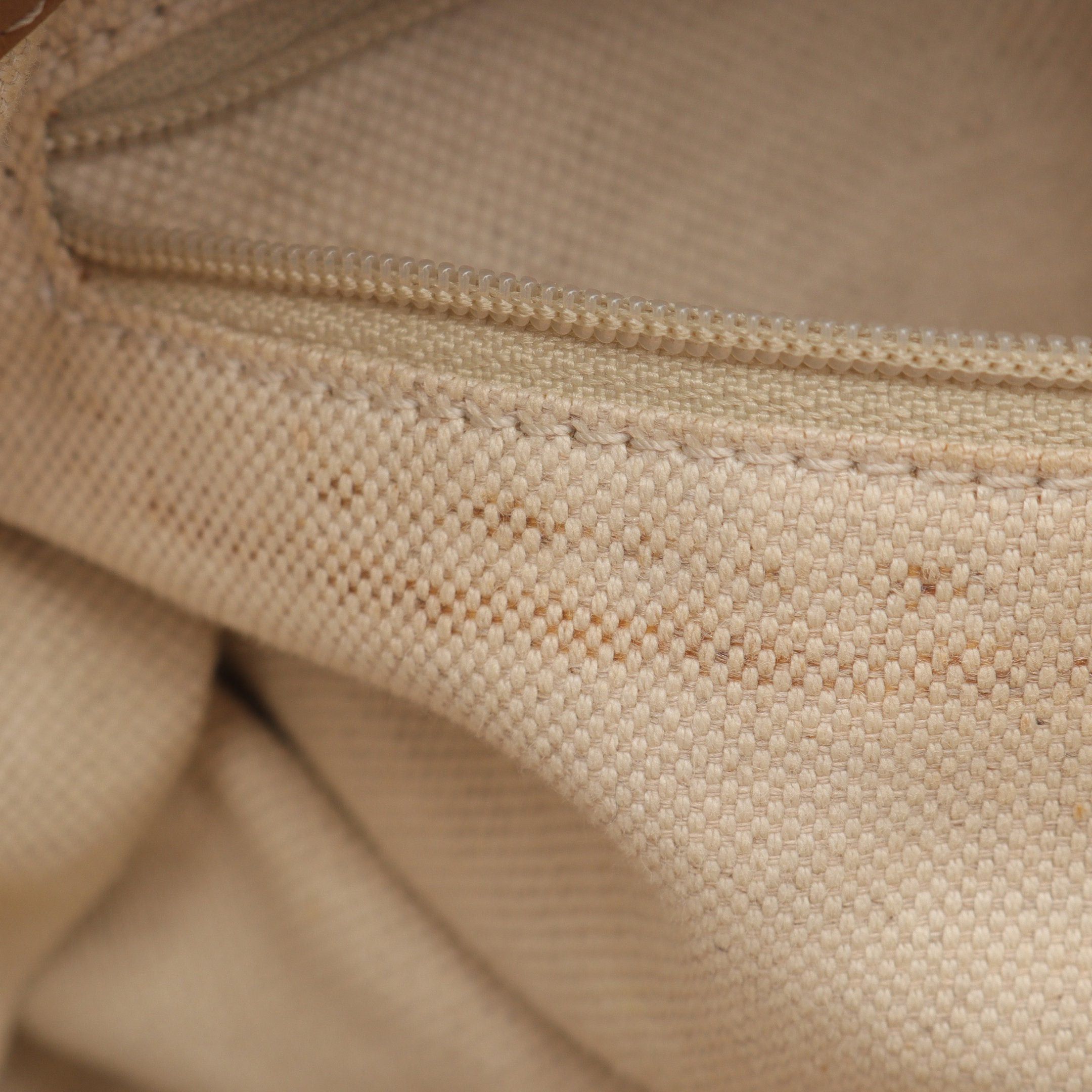 Gucci Gucci Sukey Diamante Handbag Canvas Leather Beige Light Brown Black Size ONE SIZE - 5 Thumbnail