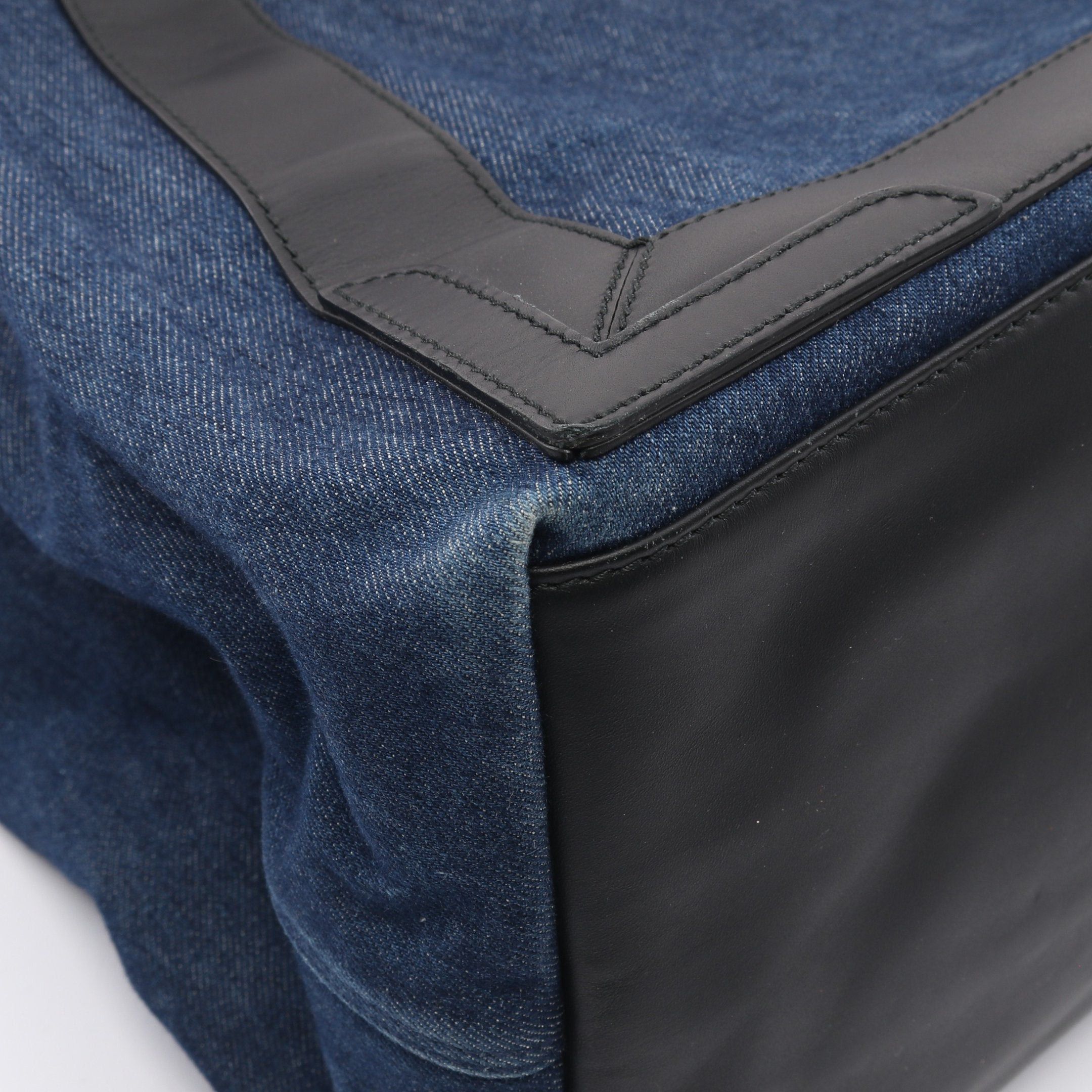 Balenciaga Balenciaga Navy Cabas Hippopotamus M Handbag Tote Bag Denim Leather Indigo Blue Black Size ONE SIZE - 5 Thumbnail