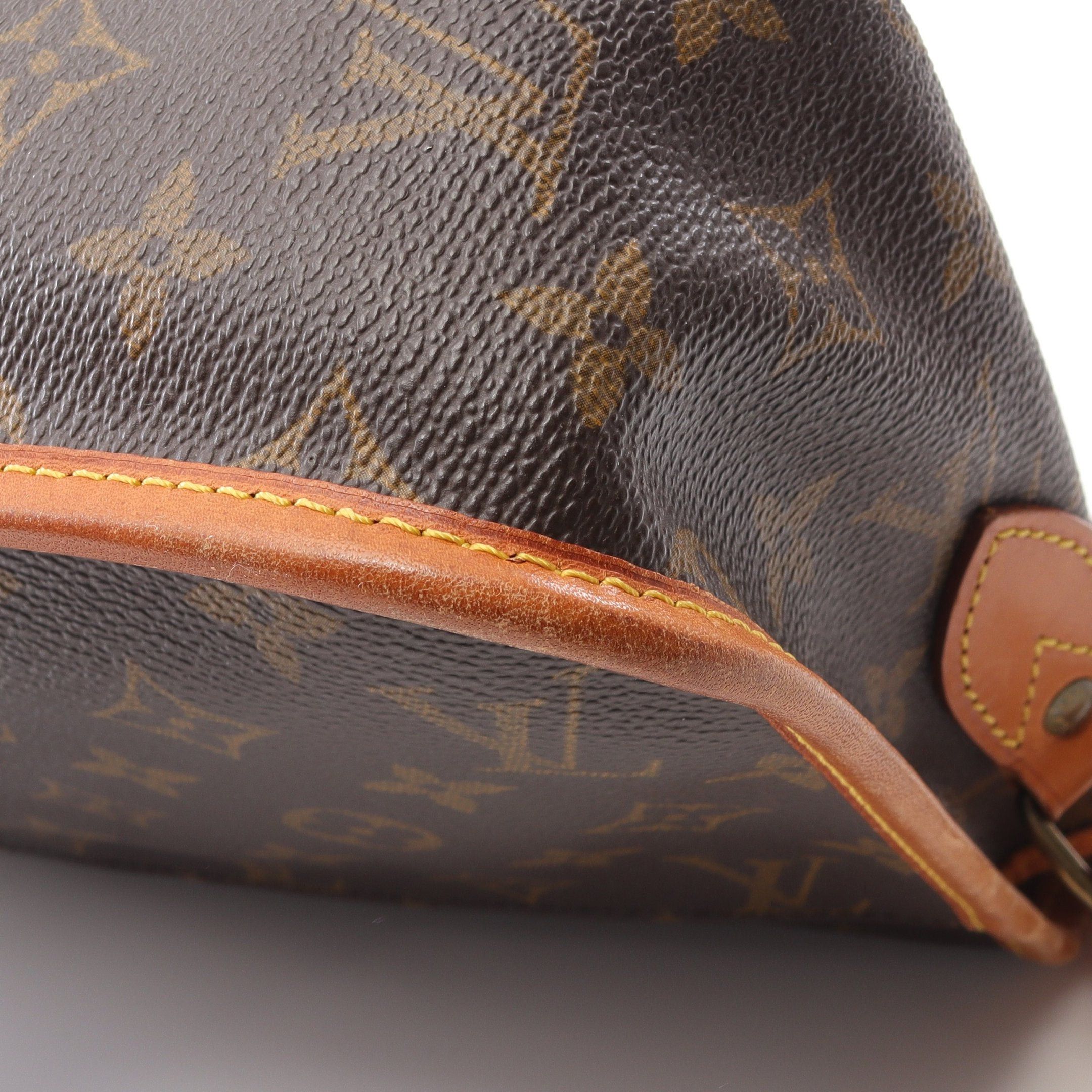 Louis Vuitton Louis Vuitton Gibeciere Mm Monogram Shoulder Bag Leather Brown Size ONE SIZE - 11 Thumbnail