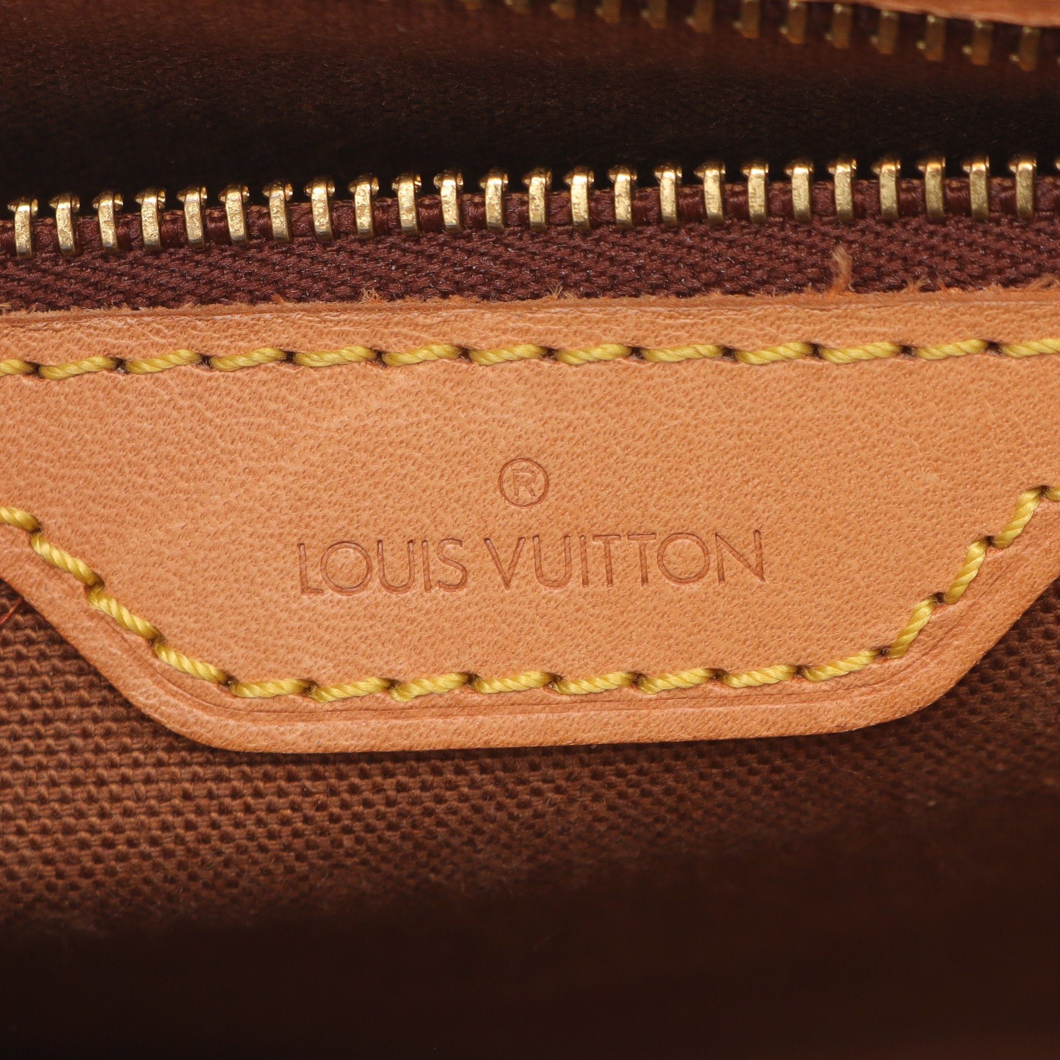 Louis Vuitton Louis Vuitton Gibeciere Mm Monogram Shoulder Bag Leather Brown Size ONE SIZE - 4 Thumbnail