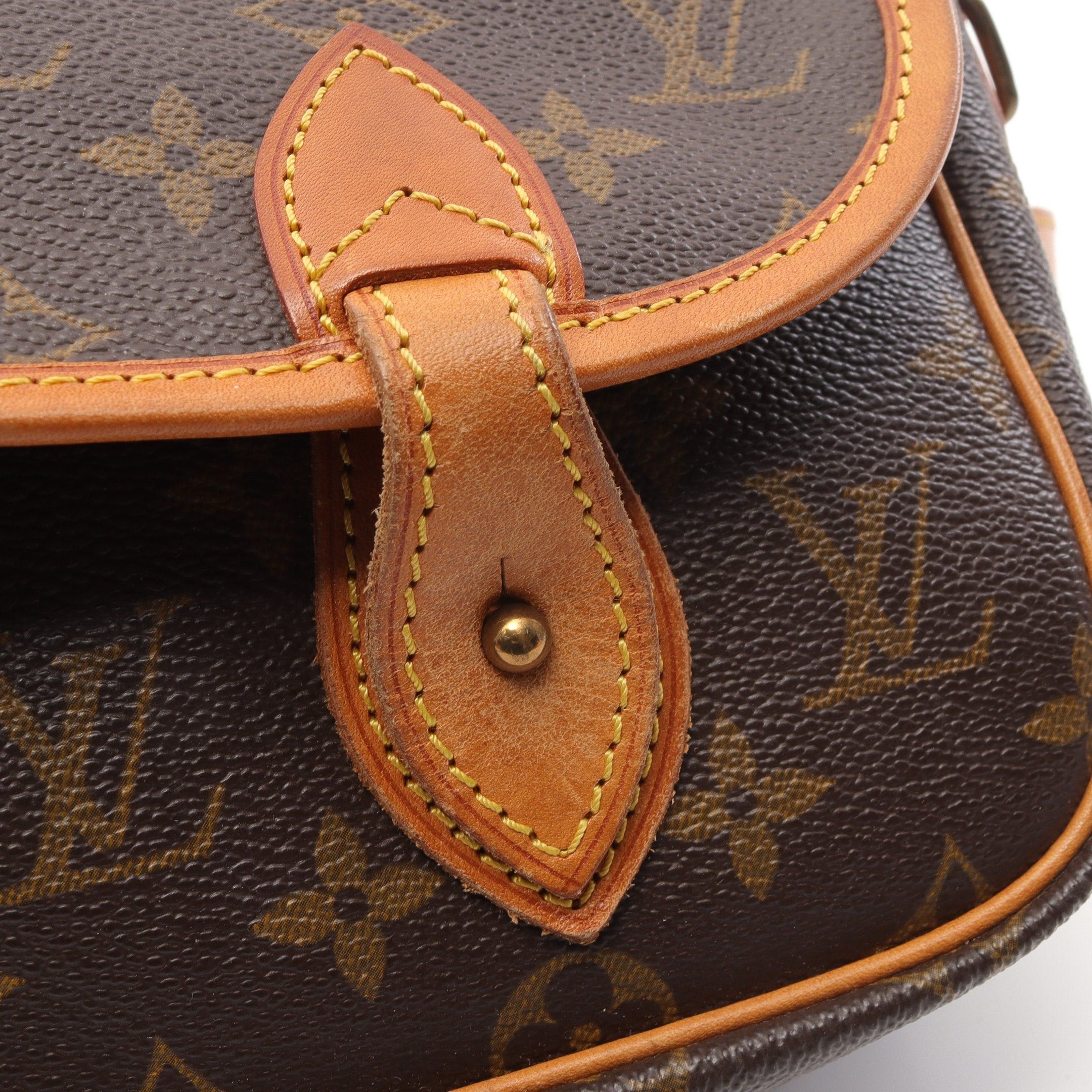 Louis Vuitton Louis Vuitton Gibeciere Mm Monogram Shoulder Bag Leather Brown Size ONE SIZE - 10 Thumbnail
