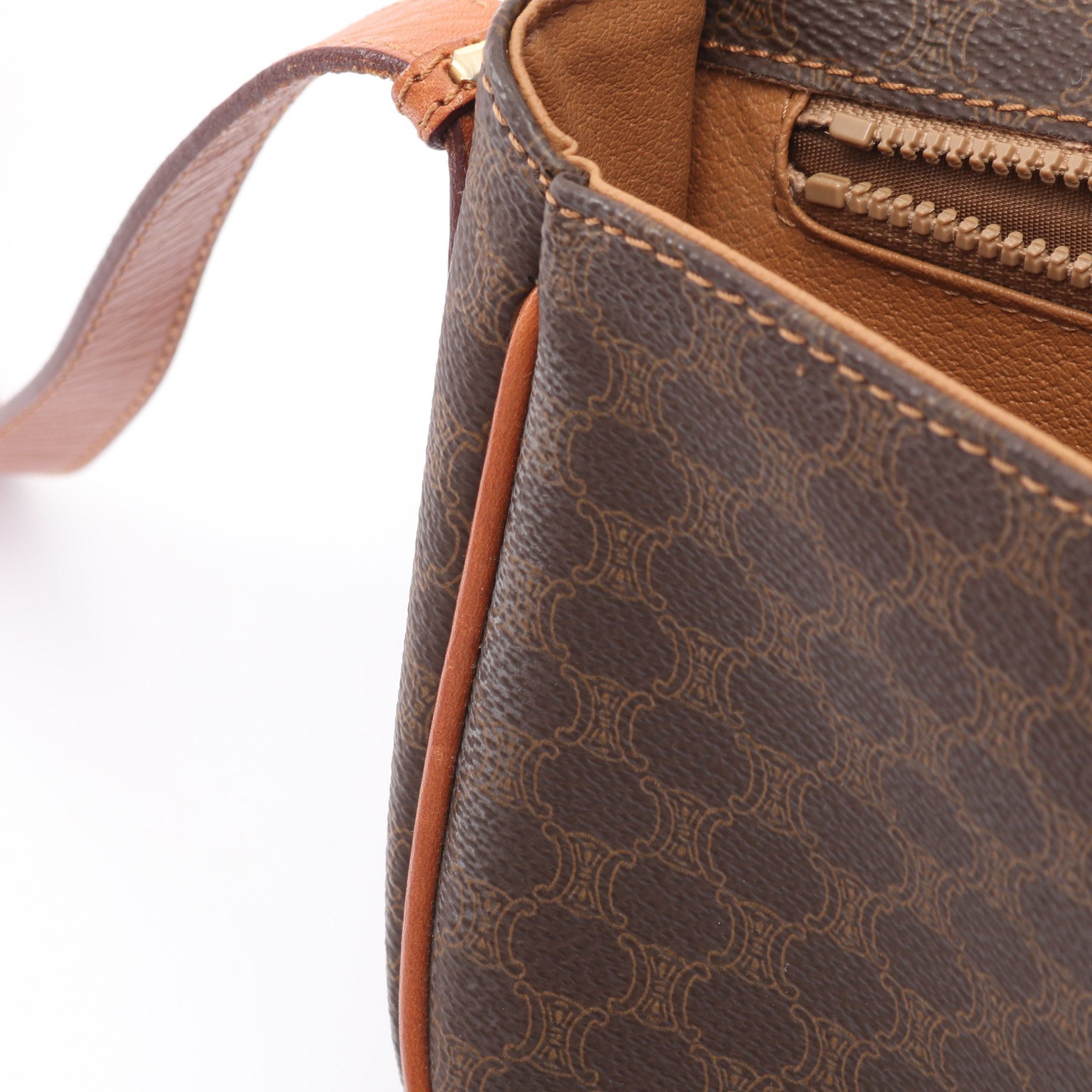 Celine Celine Macadam Shoulder Bag Leather Dark Brown Size ONE SIZE - 8 Thumbnail