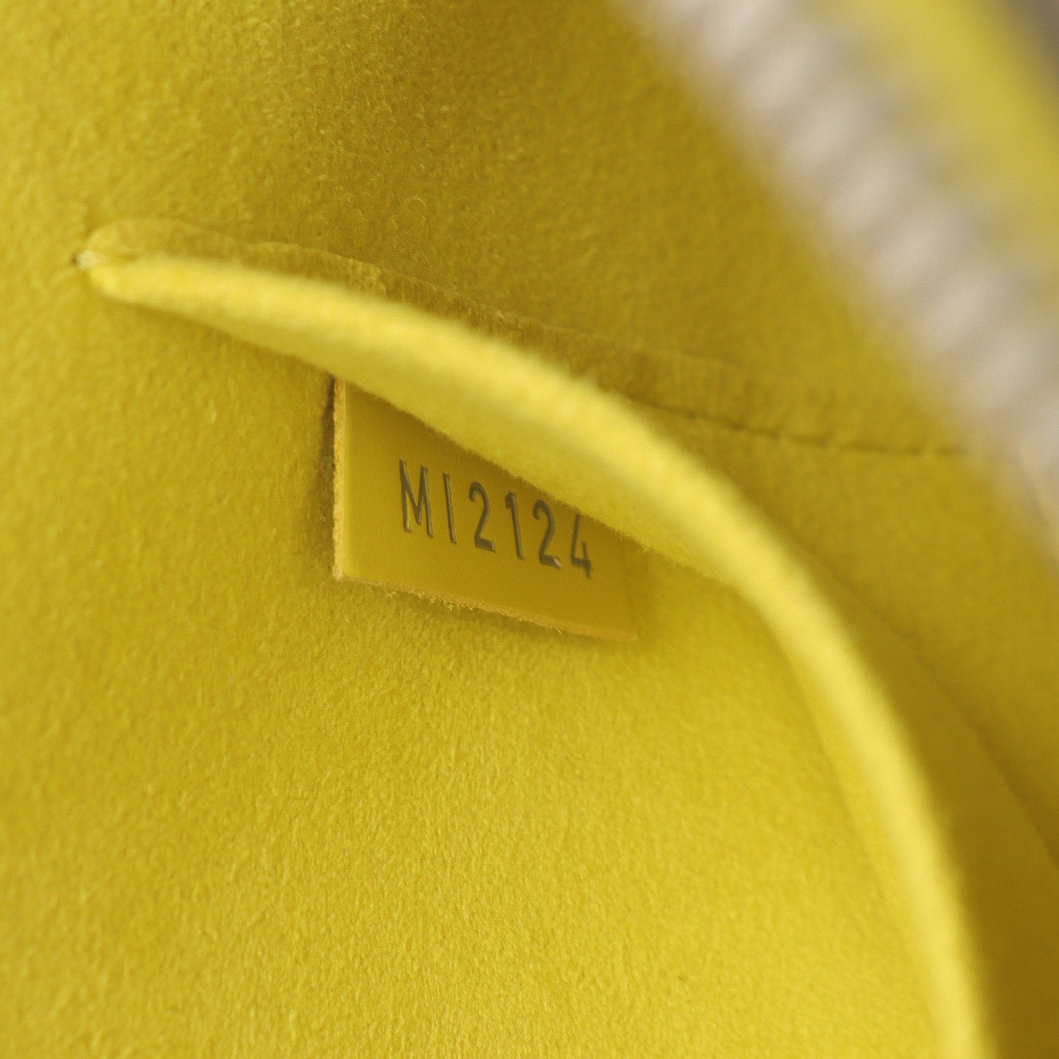Louis Vuitton Louis Vuitton Alma Bb Epi Pistache Handbag Leather Yellow Size ONE SIZE - 5 Thumbnail