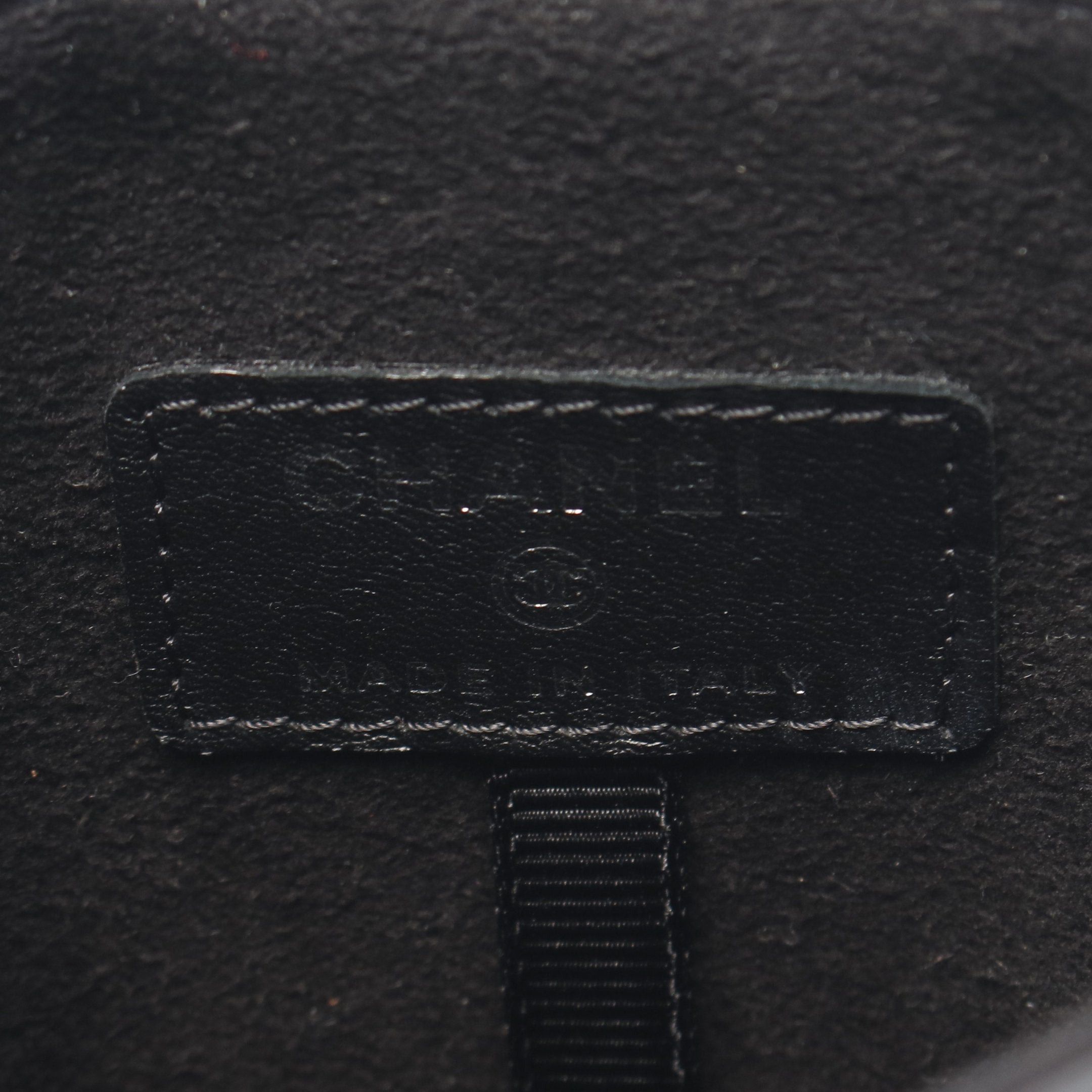 Chanel Chanel Matelasse Chain Phone Holder Shoulder Bag Leather Black Silver Hardware Size ONE SIZE - 4 Thumbnail
