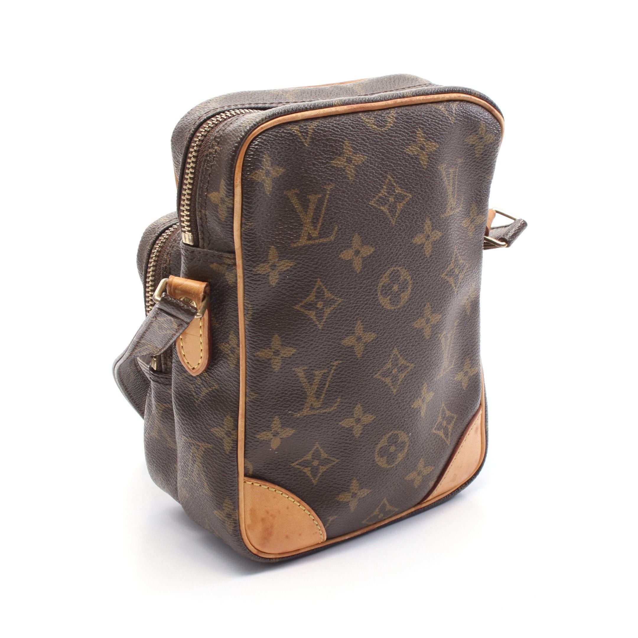 Louis Vuitton Louis Vuitton Amazon Monogram Shoulder Bag Leather Brown Size ONE SIZE - 2 Thumbnail