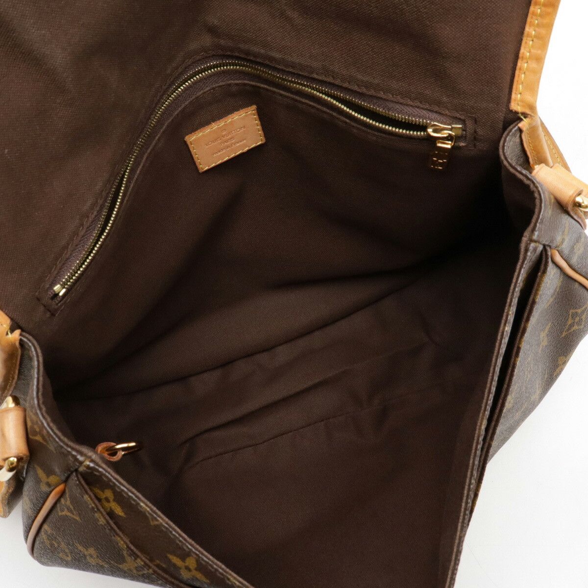Louis Vuitton Louis Vuitton Louis Vuitton Menilmontant Monogram Shoulder Bag Canvas Shoulder Bag M40473 Size ONE SIZE - 8 Thumbnail