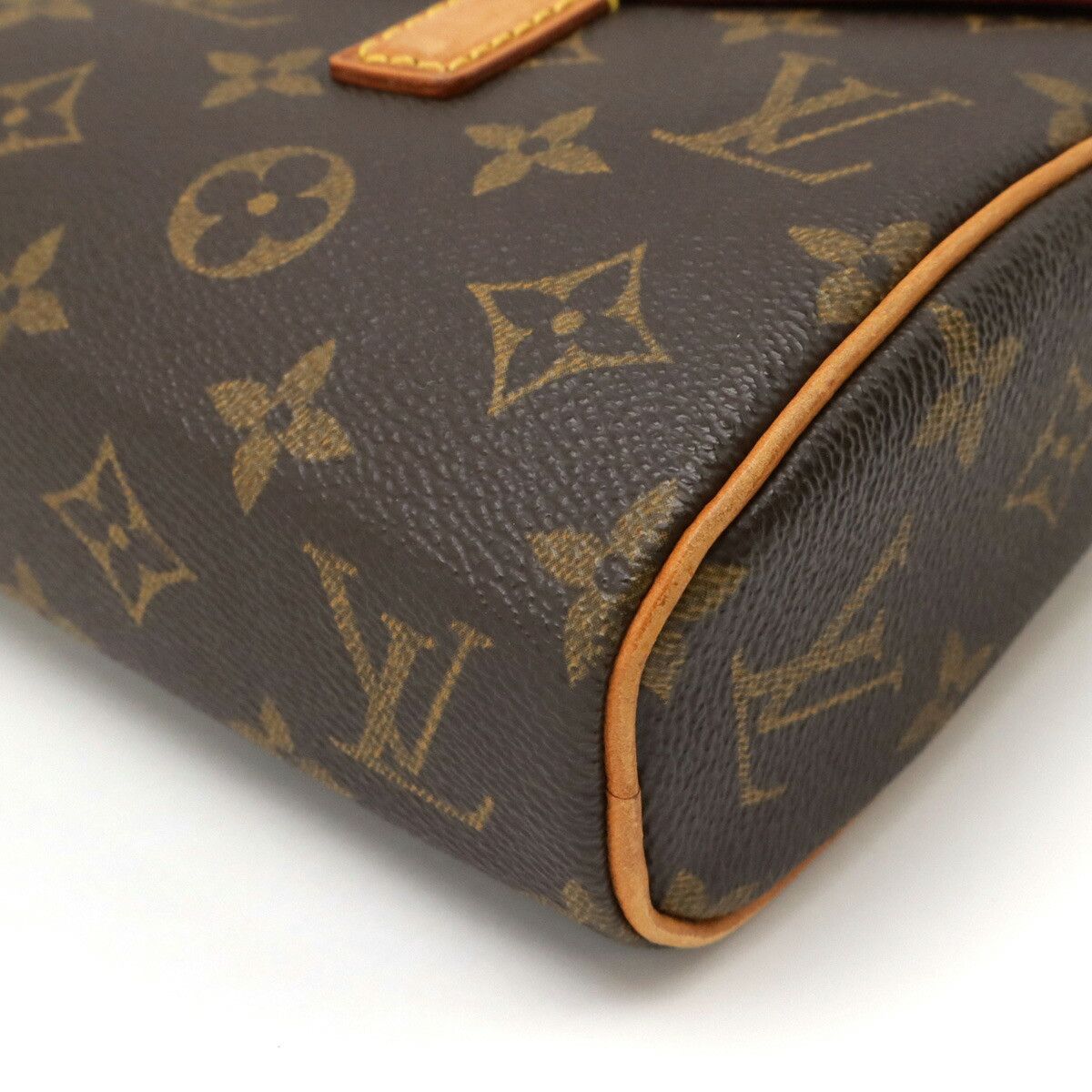 Louis Vuitton Louis Vuitton Louis Vuitton Sonatine Monogram Handbag Canvas Handbag M51902 Size ONE SIZE - 3 Thumbnail