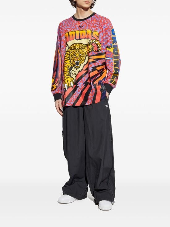 Tシャツ・カットソー ADIDAS ORIGINALS Men T-shirt Red JX1702 adidas Cny Gfx Tee limited Logo Printing Sports Round Neck