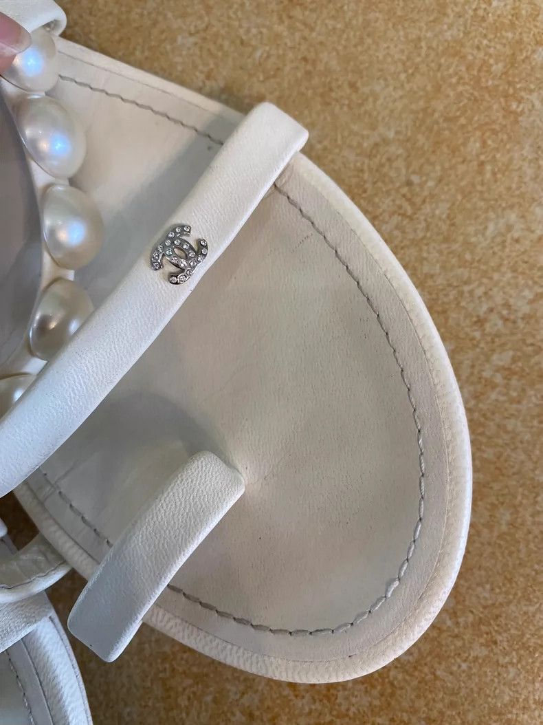 Chanel Chanel Double C Logo Pearl Sandals Size US 10 / EU 43 - 4 Thumbnail