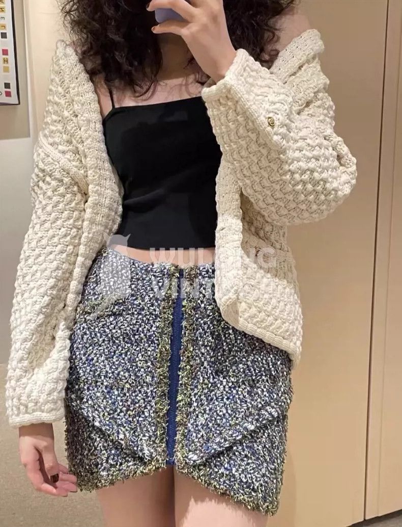 Chanel Chanel Blue Cotton Tweed Skirt Size XS- DMC Size 36" / US 14 / IT 50 - 9 Thumbnail