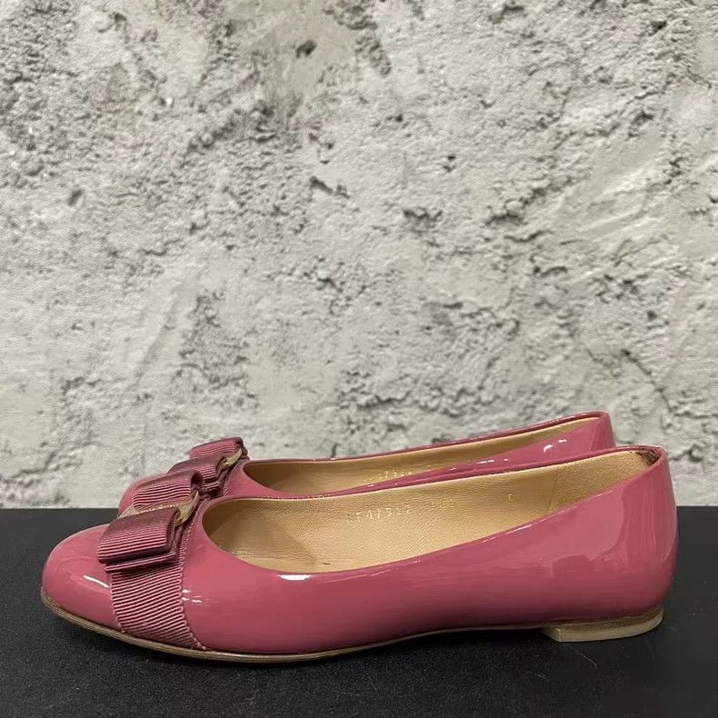 Salvatore Ferragamo Ferragamo Pink Ballerina Flats with Bow-yf Size US 7 / IT 37 - 2 Thumbnail