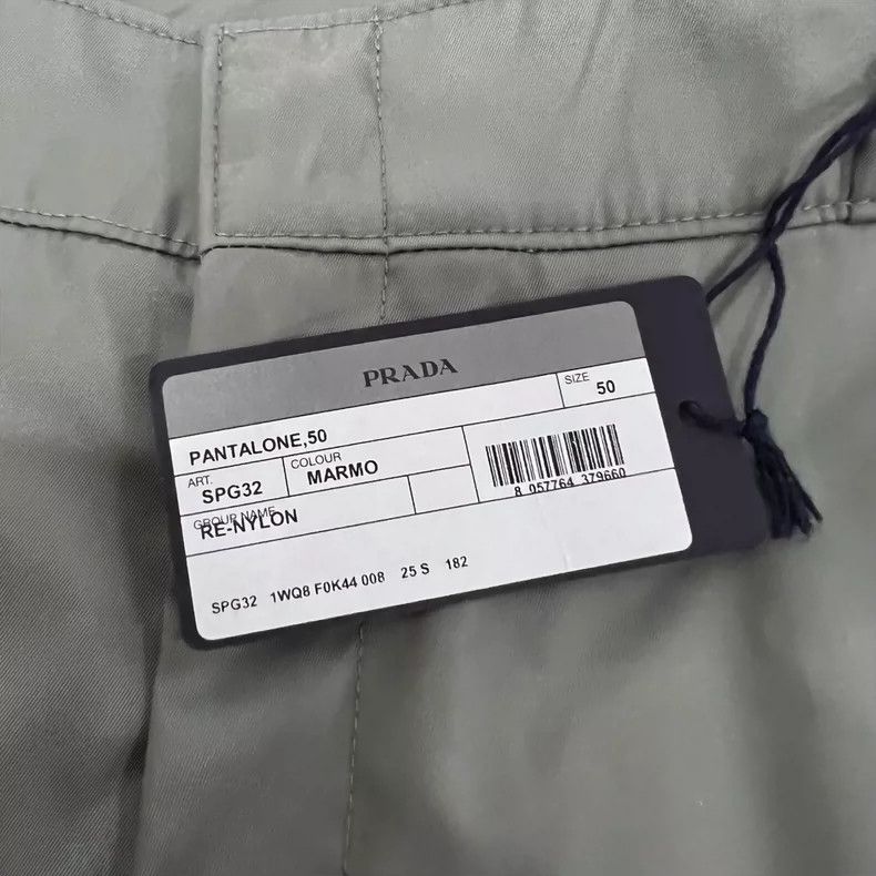 Prada PRADA Gray Logo Shorts in Size 46-52- DMC Size US 31 - 3 Thumbnail