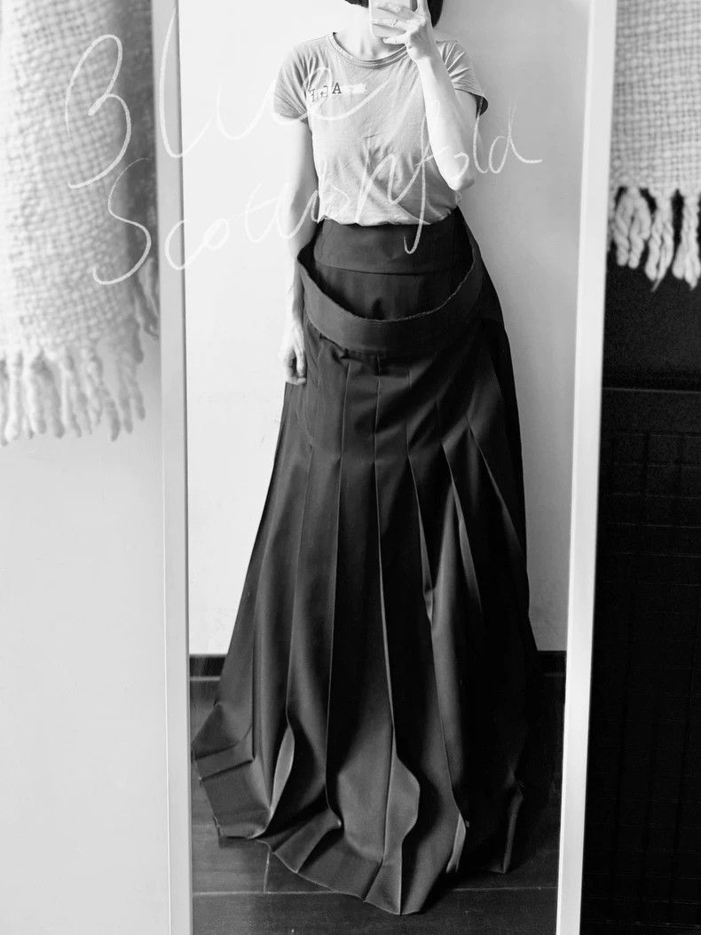 Comme des Garcons Comme des Garçons Cape Dress from Orlando Collection- DMC Size 26" / US 2 / IT 38 - 4 Thumbnail