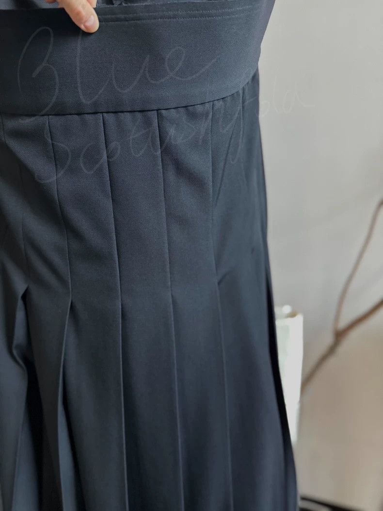 Comme des Garcons Comme des Garçons Cape Dress from Orlando Collection- DMC Size 26" / US 2 / IT 38 - 7 Thumbnail
