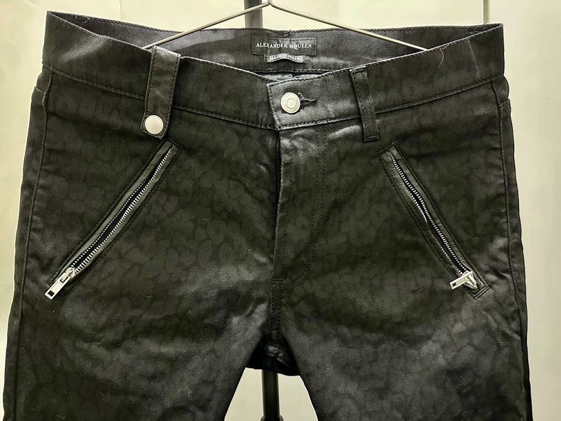 Alexander McQueen Unique Alexander McQueen Black Leather Pants- DMC Size US 30 / EU 46 - 2 Thumbnail