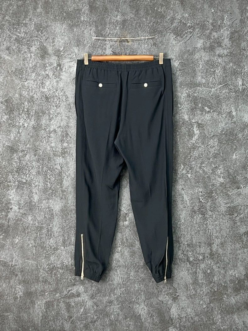 Alexander McQueen Alexander McQueen Casual Pants in Dark Blue- DMC Size US 31 - 2 Thumbnail