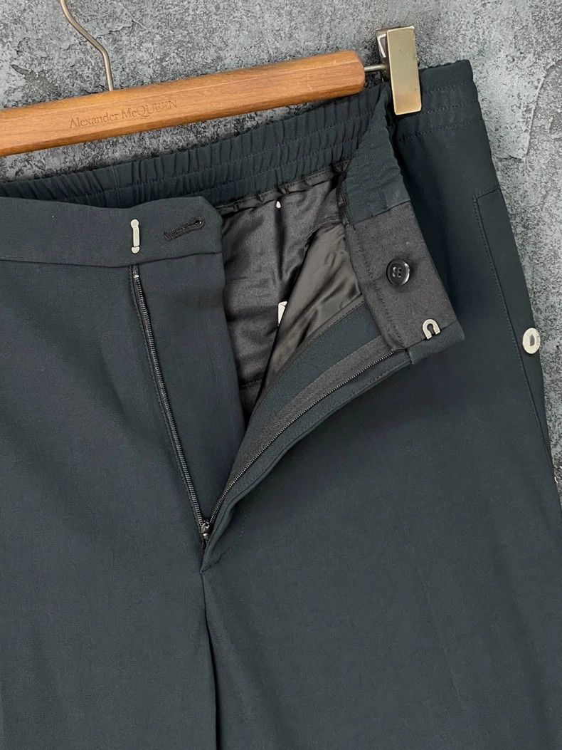 Alexander McQueen Alexander McQueen Casual Pants in Dark Blue- DMC Size US 31 - 5 Thumbnail