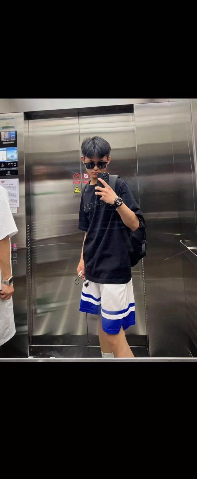 Gucci Gucci Blue and White Stripe Knit Shorts- DMC Size US 30 / EU 46 - 8 Thumbnail