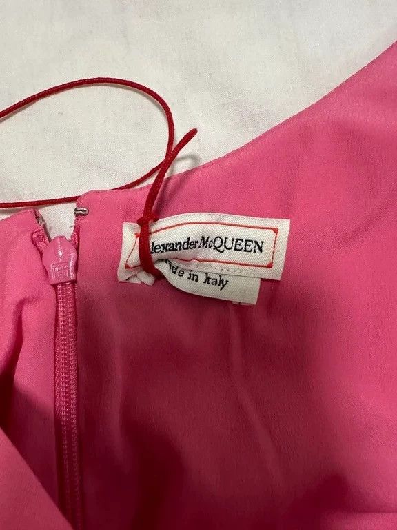 Alexander McQueen Alexander McQueen Pink Dress with Tags- DMC Size US 31 - 5 Thumbnail