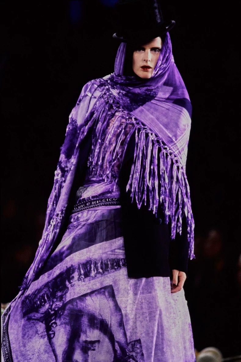 Jean Paul Gaultier Jean Paul Gaultier Virgin Mary Dress 1998- DMC Size 38" / US 16 / IT 52 - 9 Thumbnail