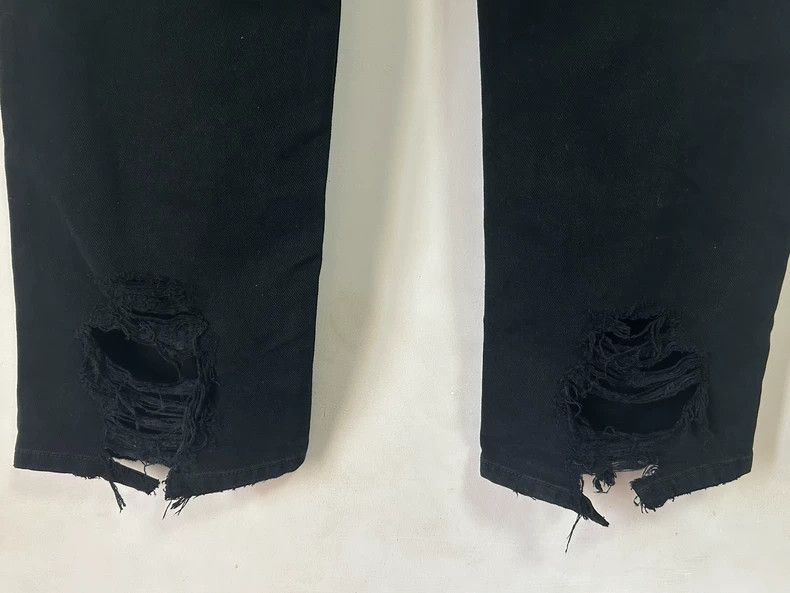 Balenciaga Balenciaga Ripped Medium Fit Black Denim Pants- DMC Size US 26 / EU 42 - 7 Thumbnail