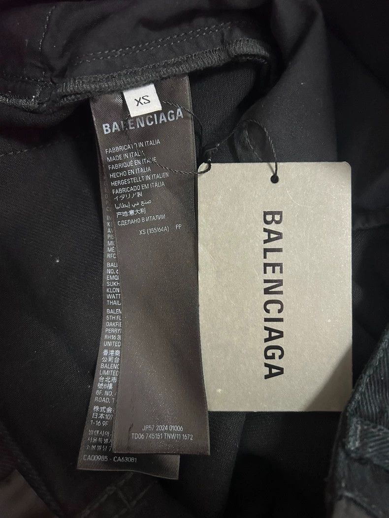 Balenciaga Balenciaga Ripped Medium Fit Black Denim Pants- DMC Size US 26 / EU 42 - 4 Thumbnail