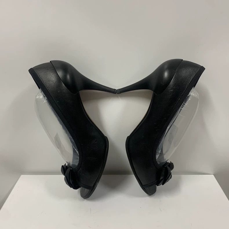Chanel Chanel Camellia High Heels Size 37.5 Size US 7 / IT 37 - 4 Thumbnail