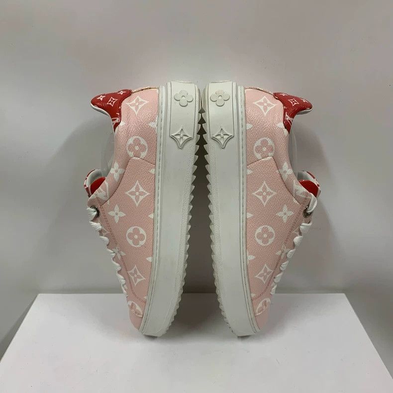 Louis Vuitton Louis Vuitton Pink Printed Sneakers Size 38 Size US 8 / IT 38 - 4 Thumbnail