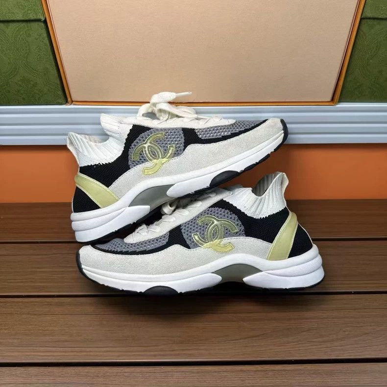 Chanel Chanel Casual Sneakers Size 35.5 Size US 6 / IT 36 - 6 Thumbnail