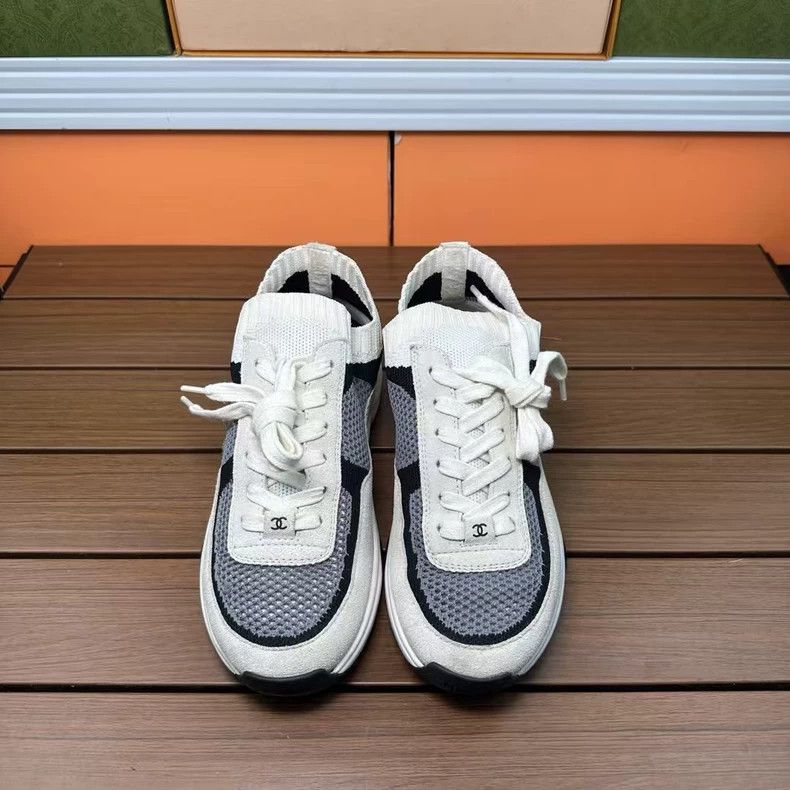 Chanel Chanel Casual Sneakers Size 35.5 Size US 6 / IT 36 - 3 Thumbnail