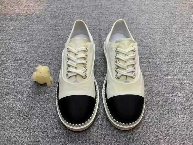 Chanel Chanel Pearl Sneakers Black and White Size 37 Size US 6 / EU 39 - 2 Thumbnail