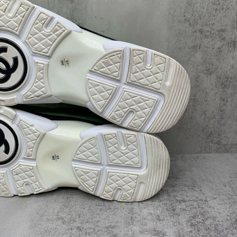 Chanel Chanel Green Diamond Pattern Sneakers Size 38 Size US 8 / EU 41 - 7 Thumbnail