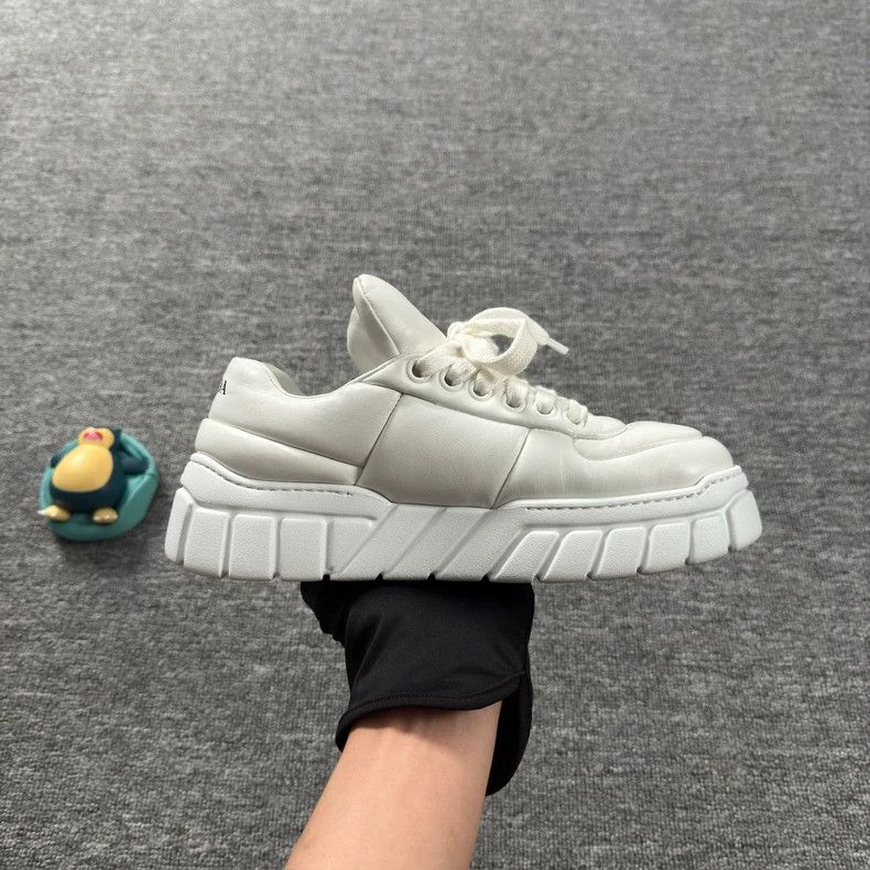 Prada Prada White Triangle Logo Sneakers Size US 8 / IT 38 - 7 Thumbnail