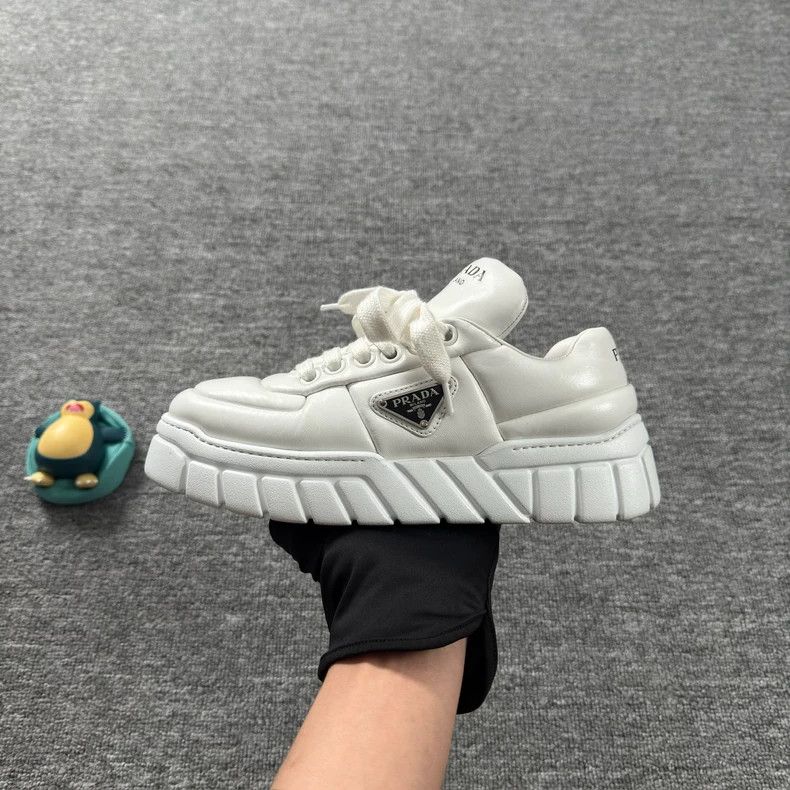 Prada Prada White Triangle Logo Sneakers Size US 8 / IT 38 - 8 Thumbnail