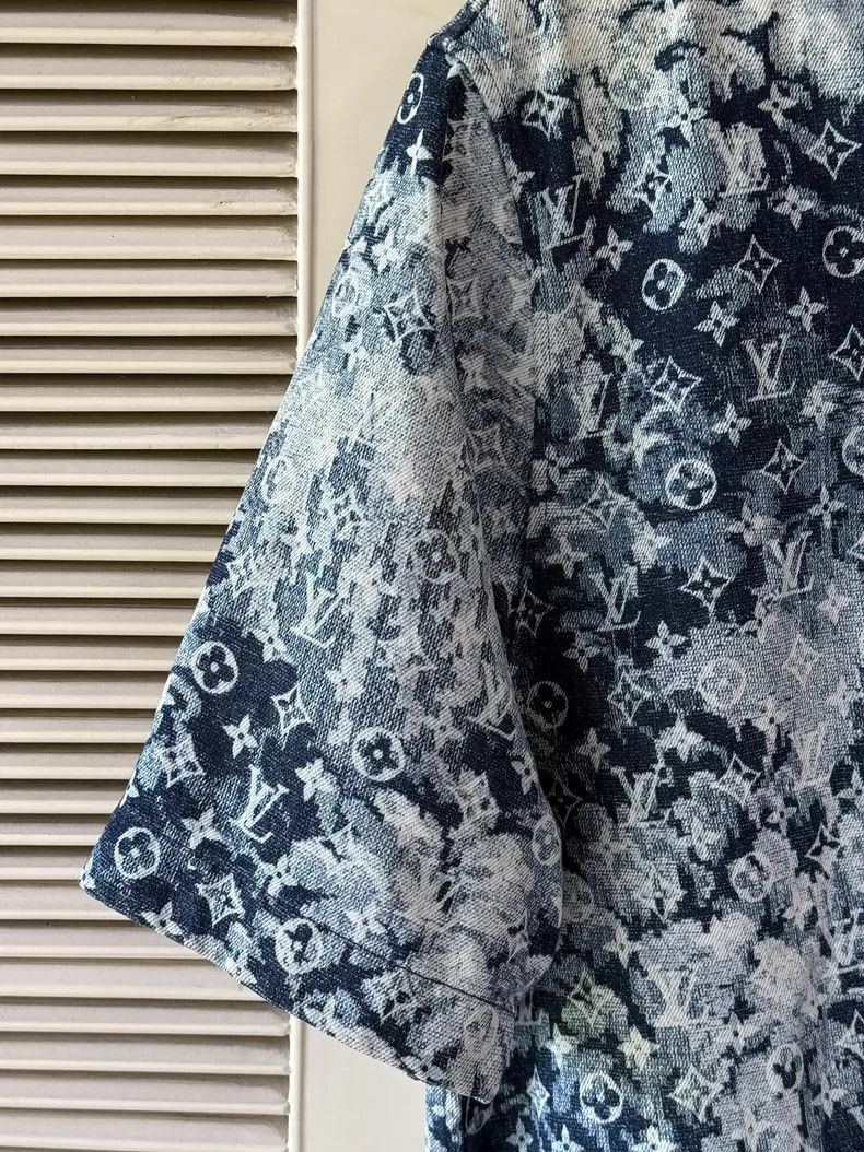 Louis Vuitton Louis Vuitton Short Sleeve T-Shirt- DMC Size US M / EU 48-50 / 2 - 5 Thumbnail