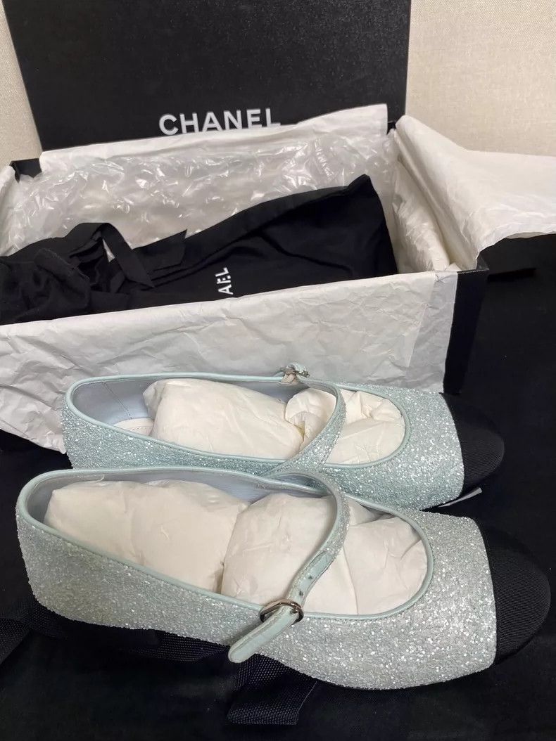 Chanel Chanel Glitter Flats with Dust Bag and Box Size US 8 / IT 38 - 4 Thumbnail
