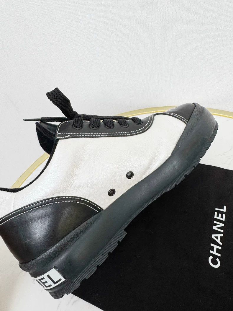 Chanel Chanel Black and White Panda Sneakers Size 37 Size US 9 / IT 39 - 3 Thumbnail