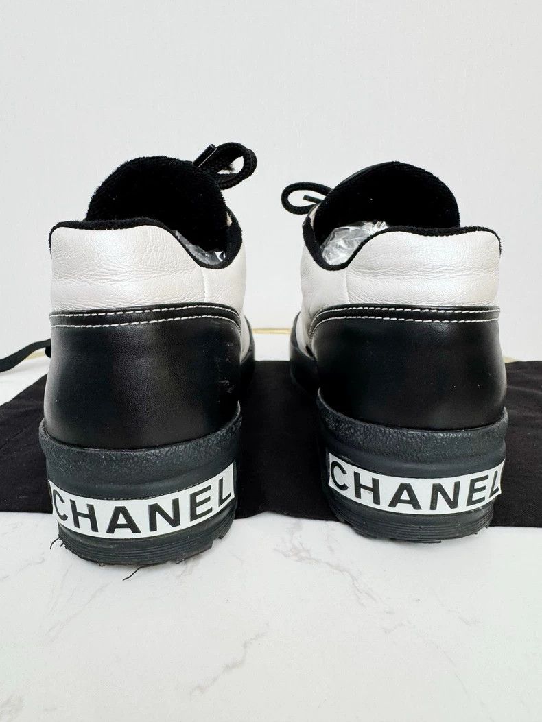 Chanel Chanel Black and White Panda Sneakers Size 37 Size US 9 / IT 39 - 5 Thumbnail