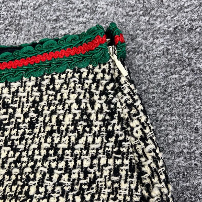 Gucci Gucci Red Green Striped Wool Skirt Size 40- DMC Size 40" / US 18 - 3 Thumbnail