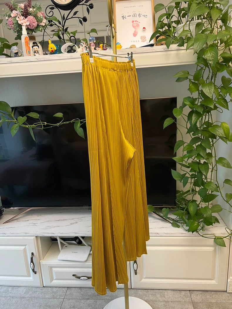 Anonymous Club Yellow Pleated Wide Leg Pants-yf Size US 26 / EU 42 - 6 Thumbnail