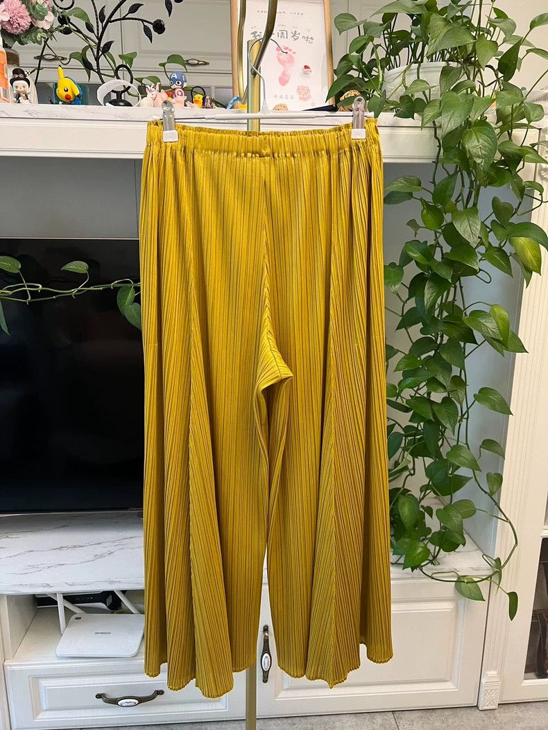 Anonymous Club Yellow Pleated Wide Leg Pants-yf Size US 26 / EU 42 - 5 Thumbnail