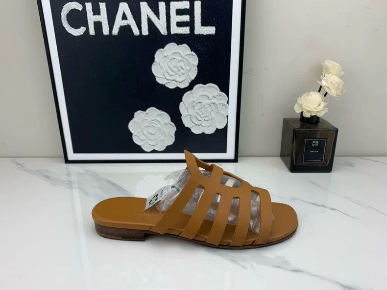 Hermes Hermes Brown Slides Size 36.5 For Sale Size US 6 / IT 36 - 6 Thumbnail