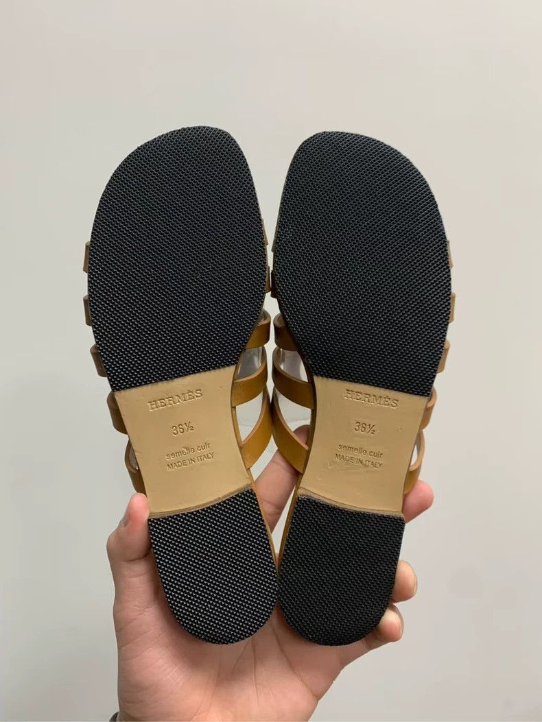 Hermes Hermes Brown Slides Size 36.5 For Sale Size US 6 / IT 36 - 8 Thumbnail