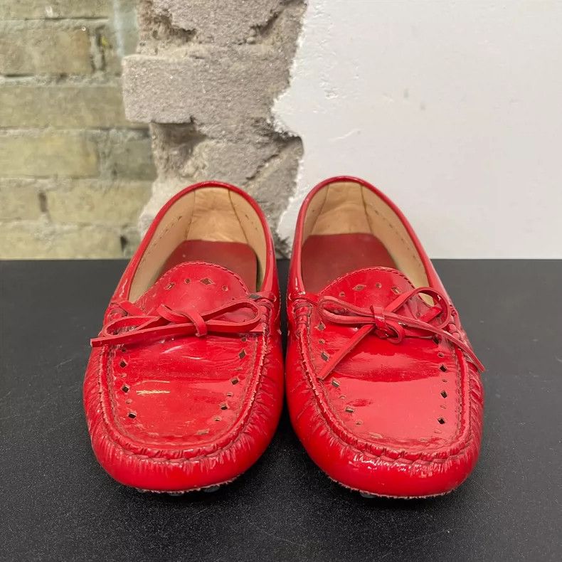 Tod's Tod's Red Loafers Size 35.5 Size US 6 / IT 36 - 6 Thumbnail