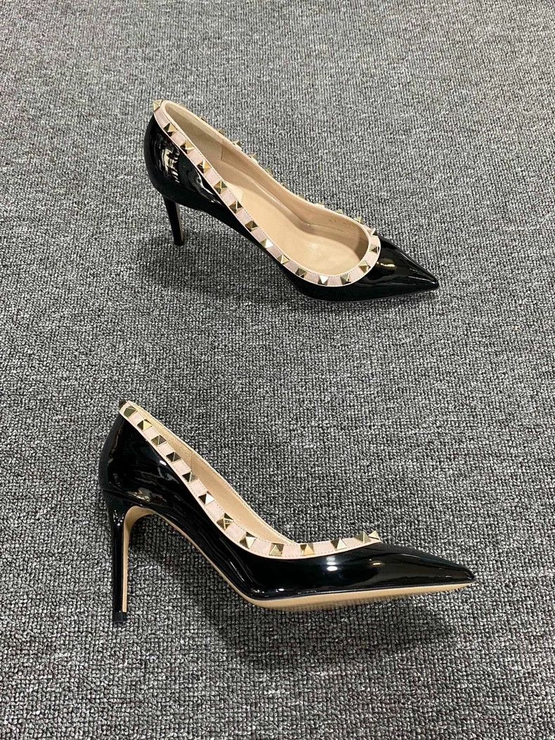 Valentino Black Patent Leather High Heel Shoes Size US 8 / IT 38 - 3 Thumbnail