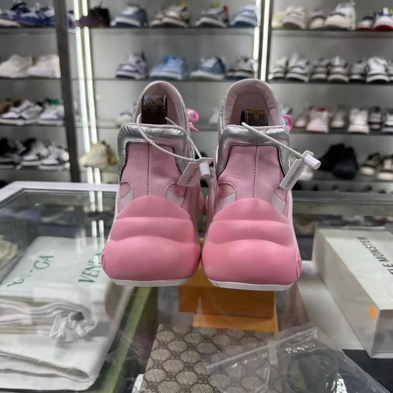 Louis Vuitton LOUIS VUITTON LV ARCHLIGHT Dad Sneakers Size US 10 / EU 43 - 6 Thumbnail