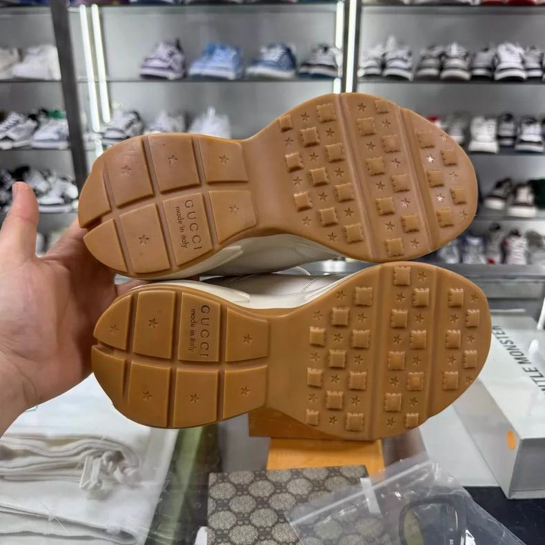 Gucci GUCCI Dad Sneakers Size 36 Price 1080 Size US 6 / EU 39 - 7 Thumbnail