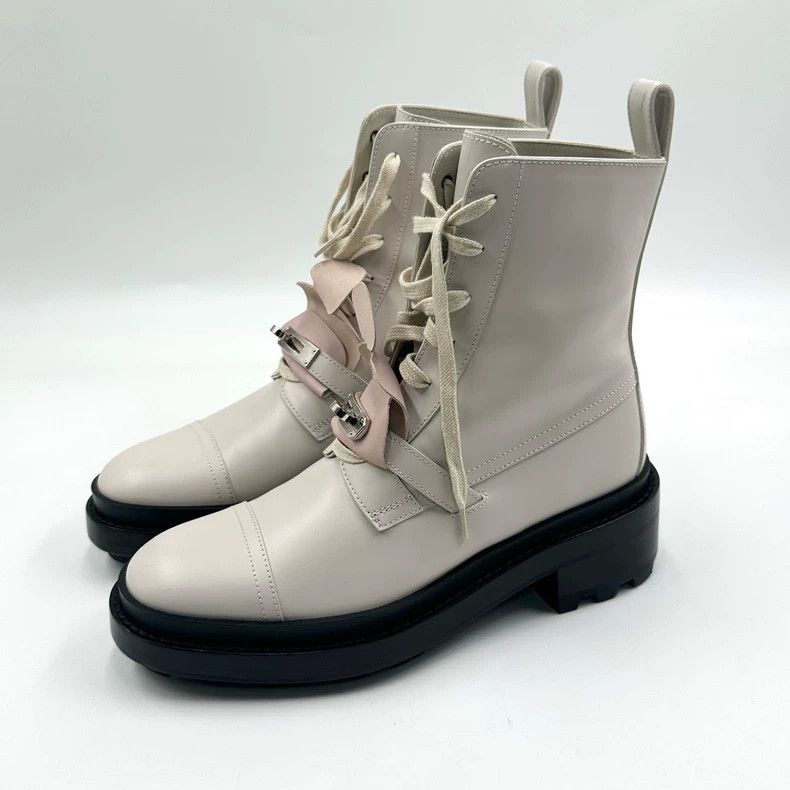 Hermes Hermes Kelly Short Boots in Ivory Color Size US 7 / IT 37 - 2 Thumbnail