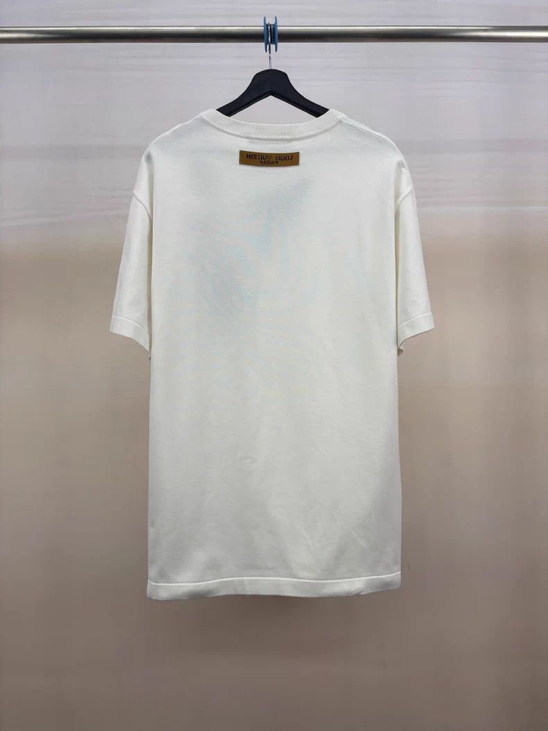 Louis Vuitton Louis Vuitton Paper Plane Short Sleeve Knit Size US M / EU 48-50 / 2 - 2 Thumbnail