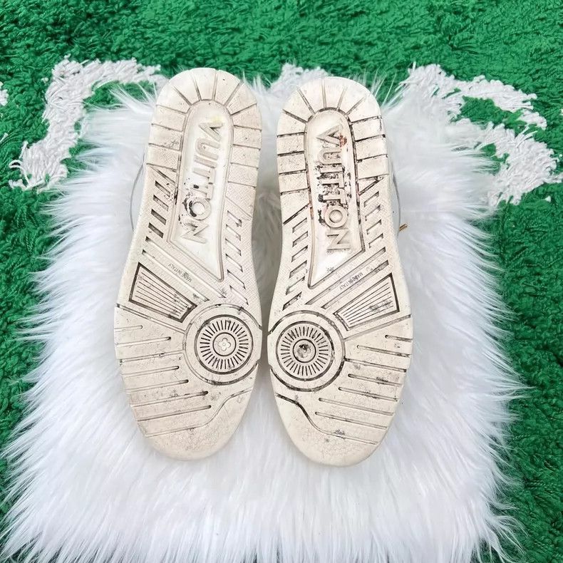 Louis Vuitton Louis Vuitton White Trainer Casual Shoes Size 6.5 Size US 6.5 / EU 39-40 - 6 Thumbnail